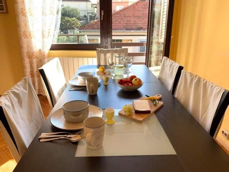 Fresh Apartments Dar Orlic Trogir Exterior photo